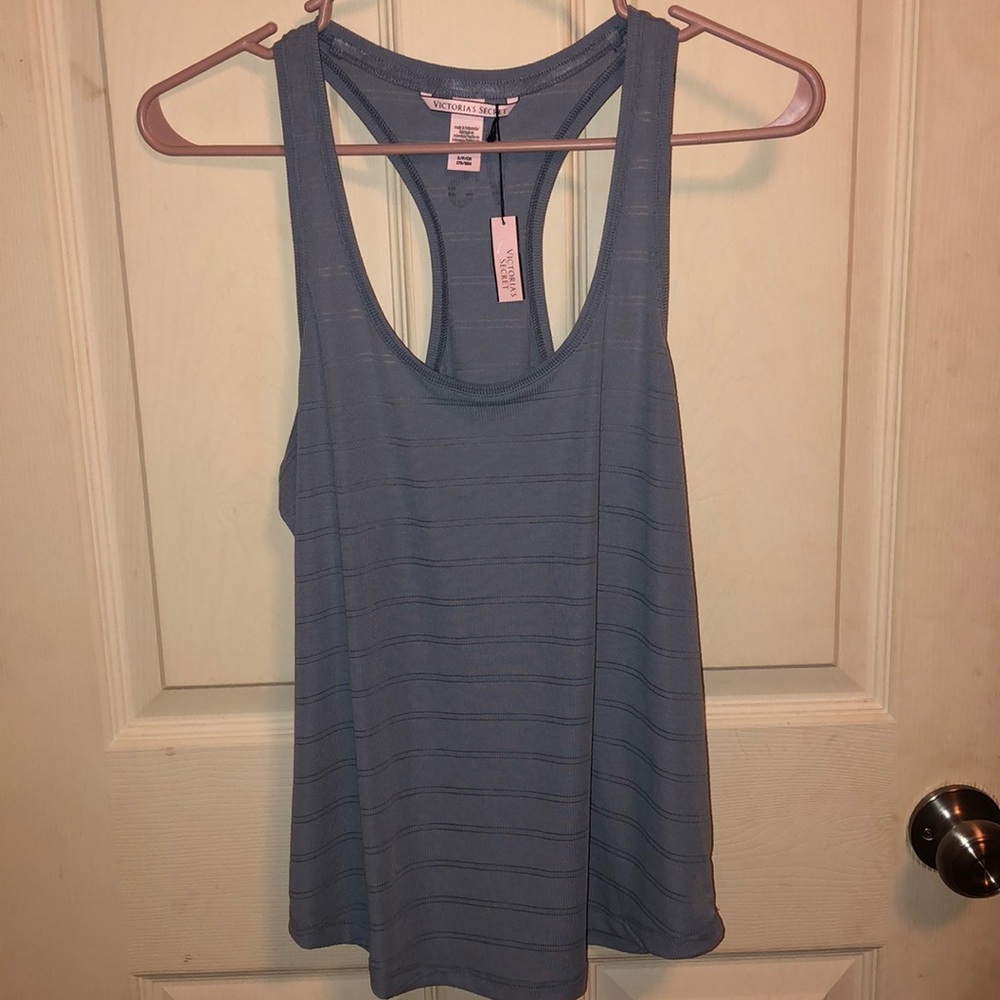 Brand New Victoria secret’s tank top 👌